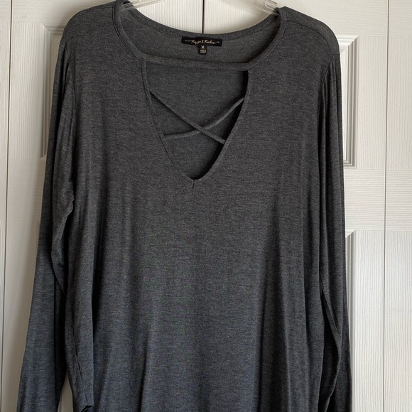 Women's Rags to Riches Top Long Sleeve Gray V-Neck Form Fitting Size XL - Picture 1 of 4